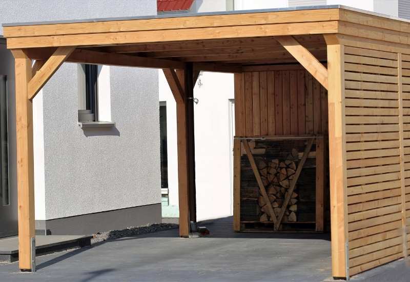 Klaar voor een zomerproject? Maak je overkapping waterdicht met EPDM en de juiste schroeven